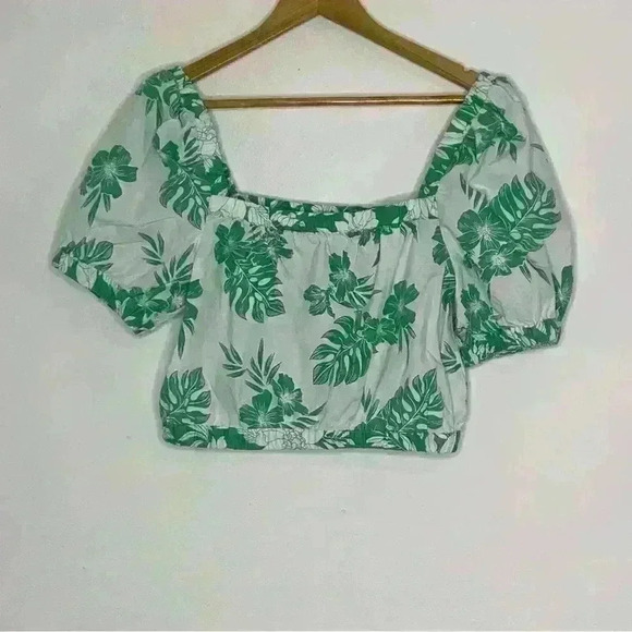 American Eagle Tropical Leaf Print Puff Sleeve Crop Top sz small - Picture 10 of 10